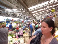 Nanou au marché