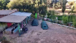 Petit camping tranquille. Au dîner : des pâtes fraîches. La déception est à la hauteur de nos attentes : élevée.