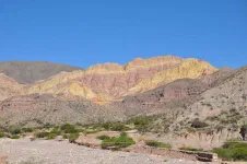 Beaucoup de montagnes sont multicolores
