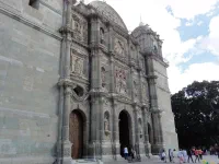 Façade de la cathédrale