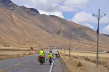 Descente du col de la Raya